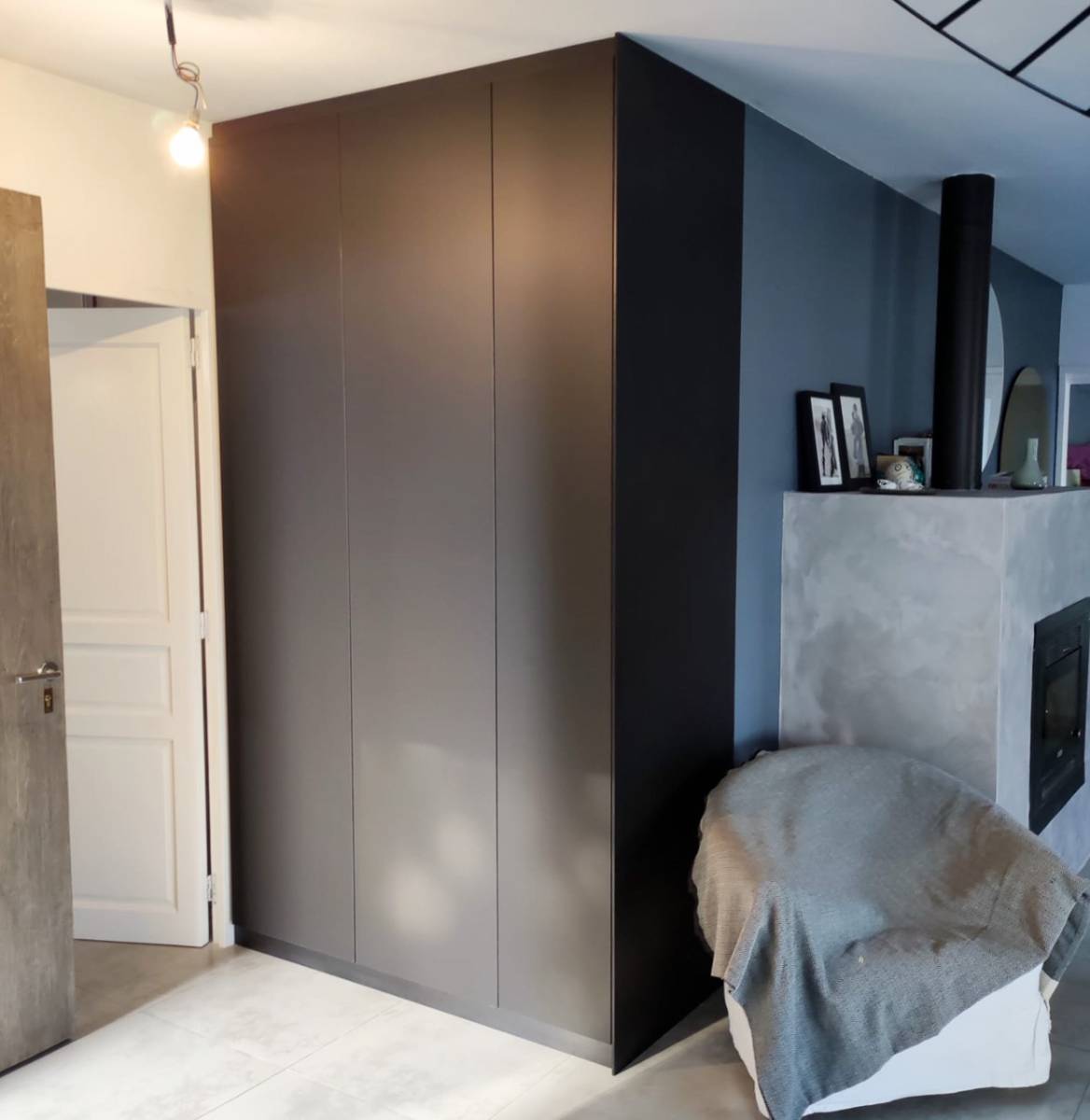 Placards d'entrée avec revêtement haut de gamme à Six Fours les Plages.