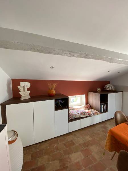 Meuble de salon à Carqueiranne  83320