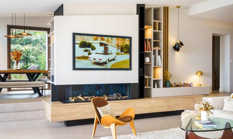 Meuble de séparation entre Salon et entrée à Hyeres